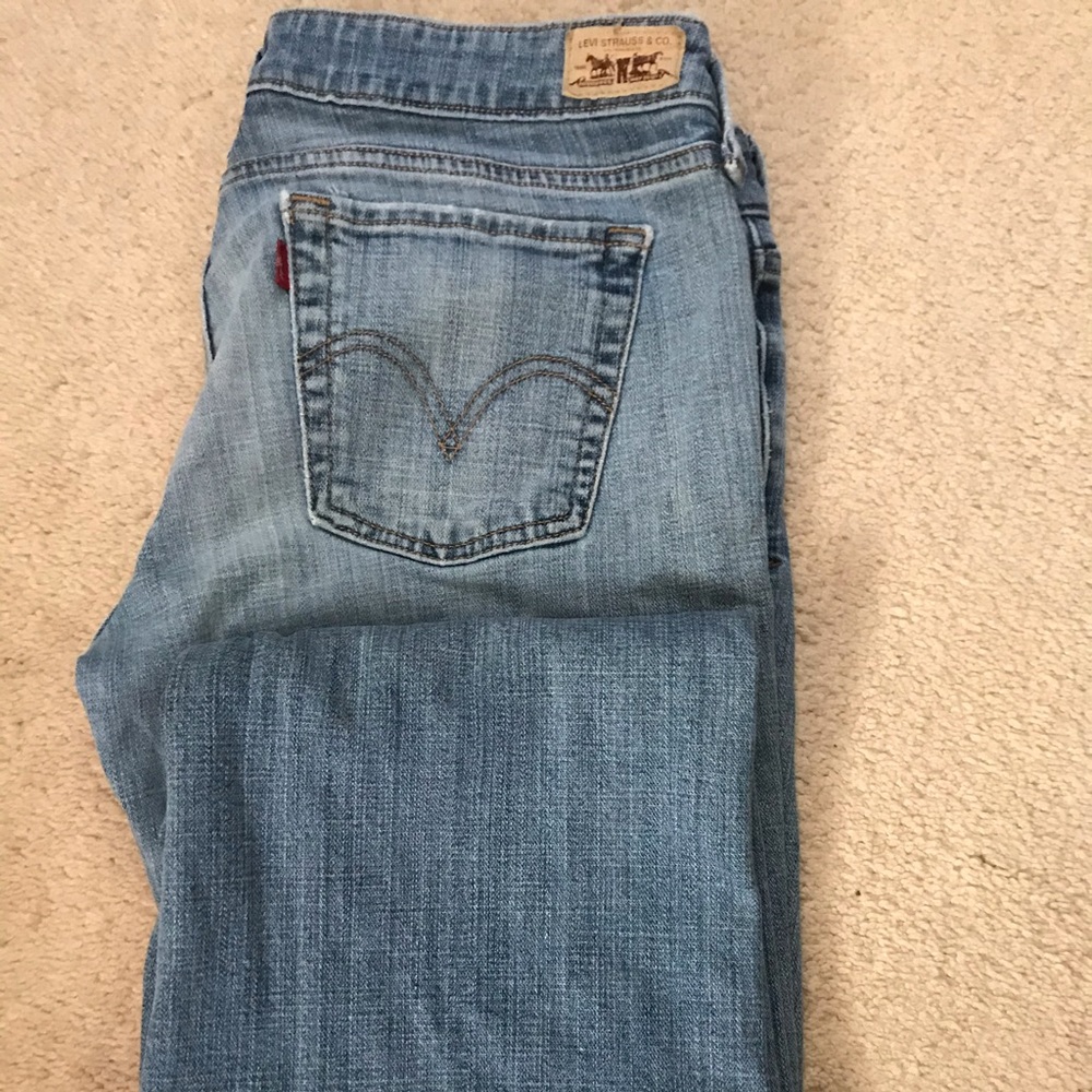 Levi jeans